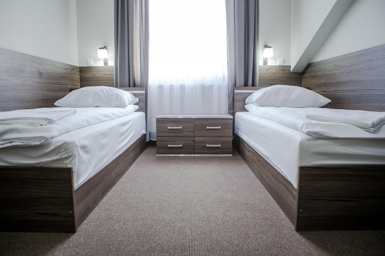 Motel Domowy Gosciniec Łomża Buitenkant foto